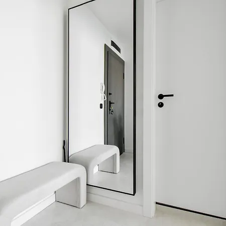 Modern & Quiet 1br Near Center By Flat Mаnager 公寓 *